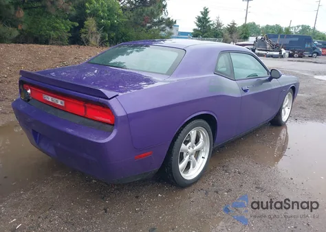 2013 Dodge Challenger R/T Classic z USA, uszkodzony, nr VIN 2C3CDYBT0DH671598